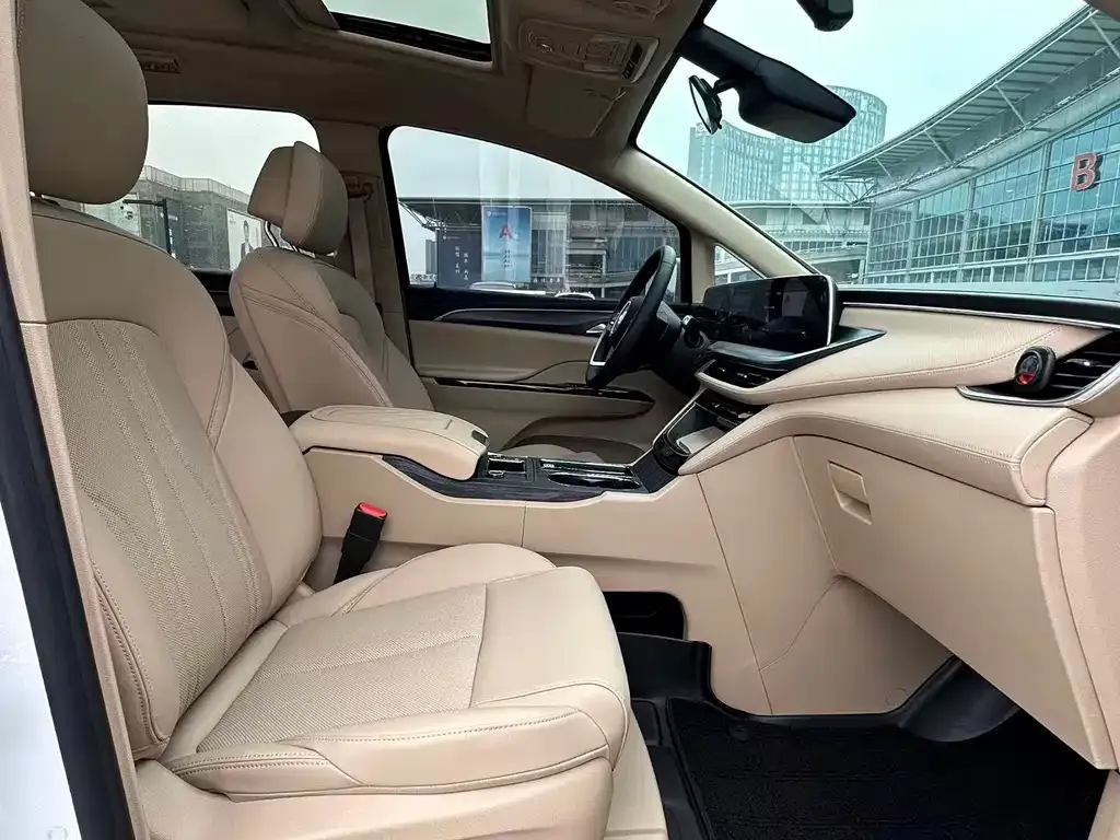 Buick GL8 Hybrid 2025 из CN, фото 8