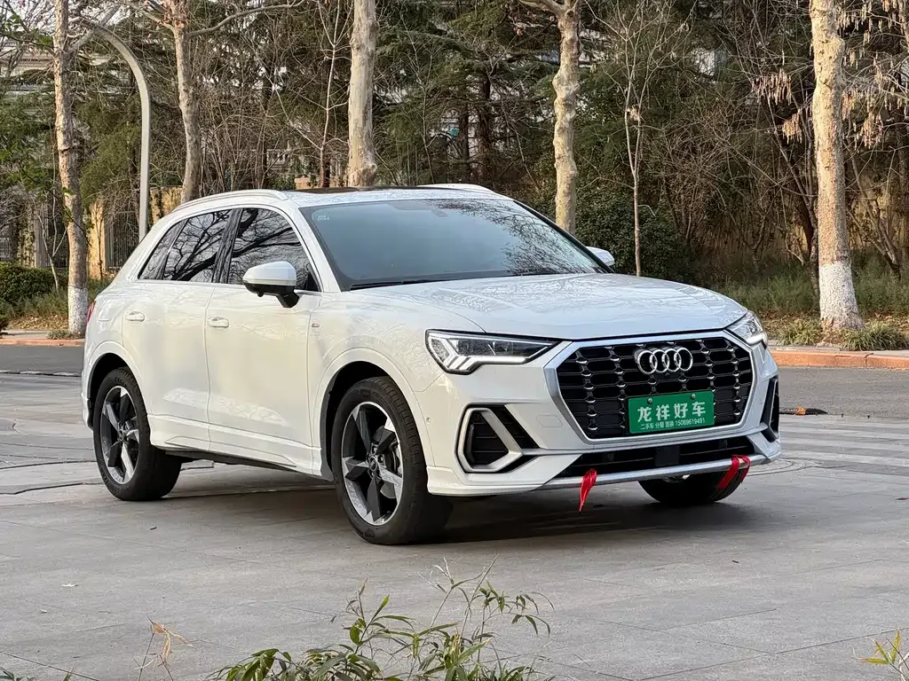 Audi Q3 — фото 9
