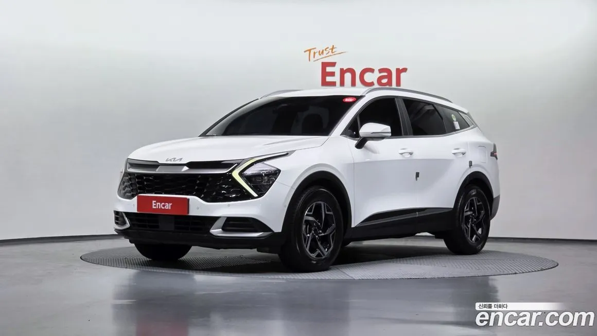 Kia Sportage — фото 1
