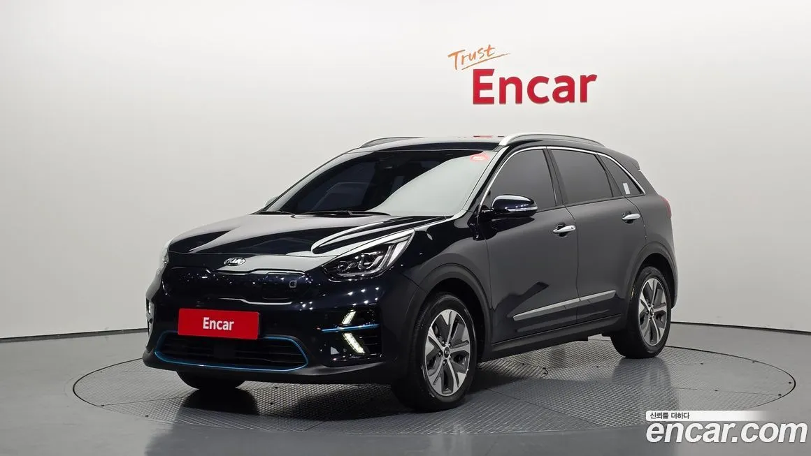Kia Niro — фото 1