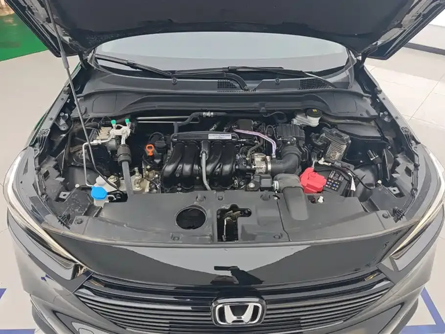 Honda Vezel 2024 из CN, фото 8