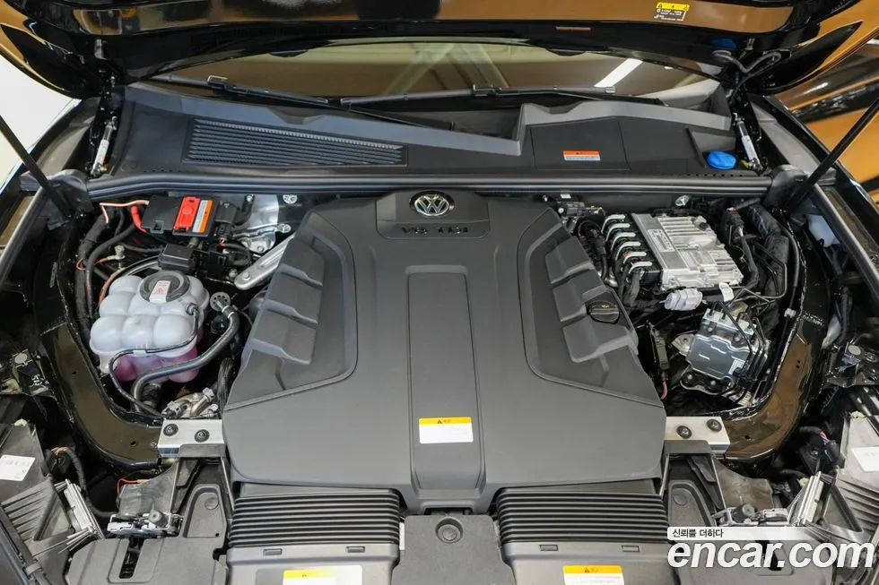 Volkswagen Touareg 2026 из KR, фото 8