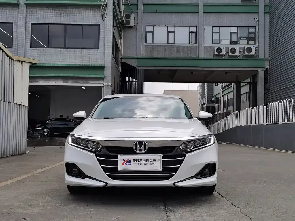 Honda Accord — фото 4