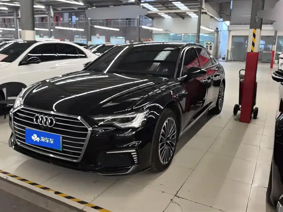 Audi A6L New Energy — фото 1