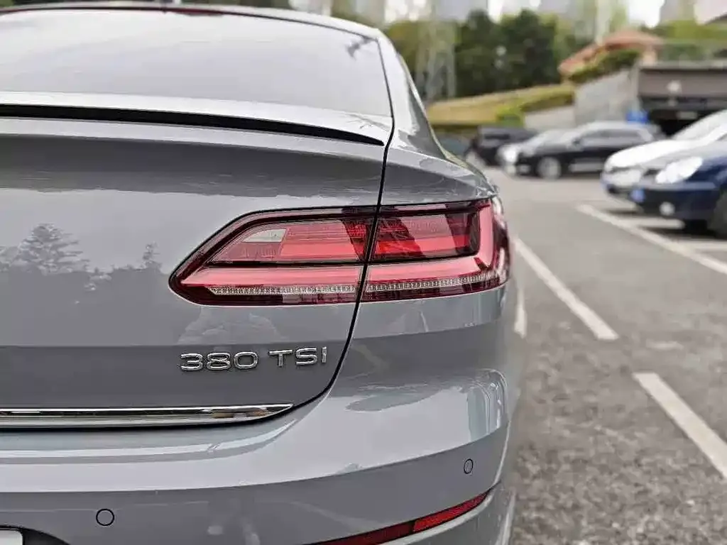 Volkswagen CC 2022 из CN, фото 5