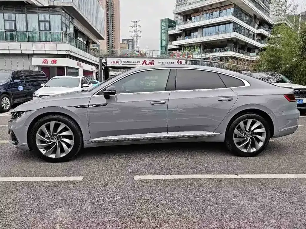Volkswagen CC 2022 из CN, фото 6
