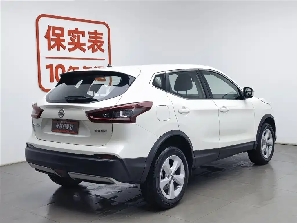 Nissan Qashqai — фото 7