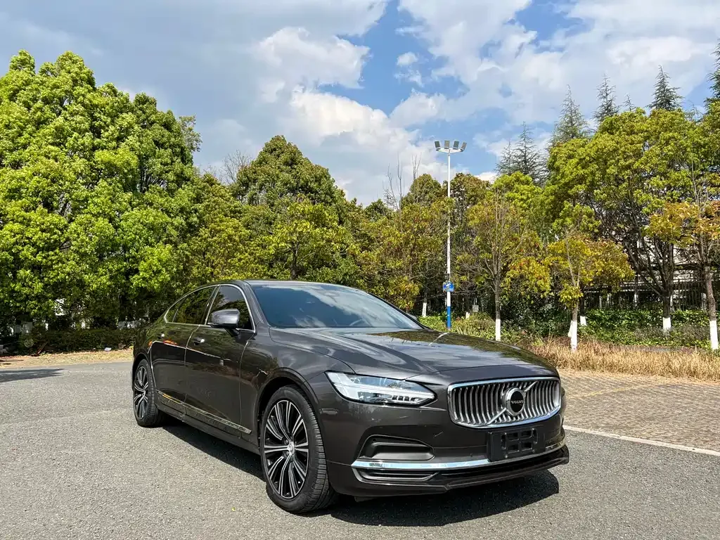 Volvo S90 — фото 4