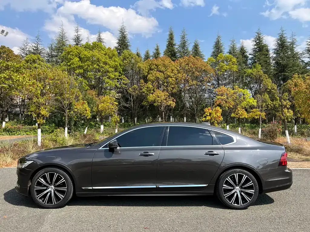 Volvo S90 — фото 6