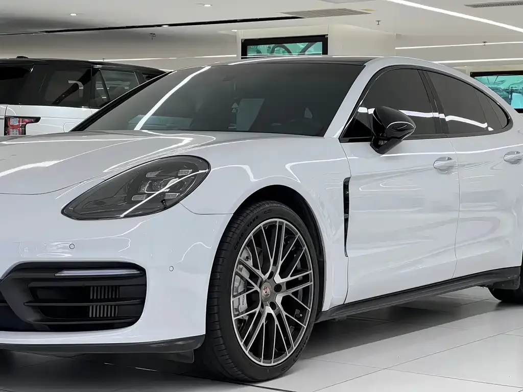 Porsche Panamera — фото 6