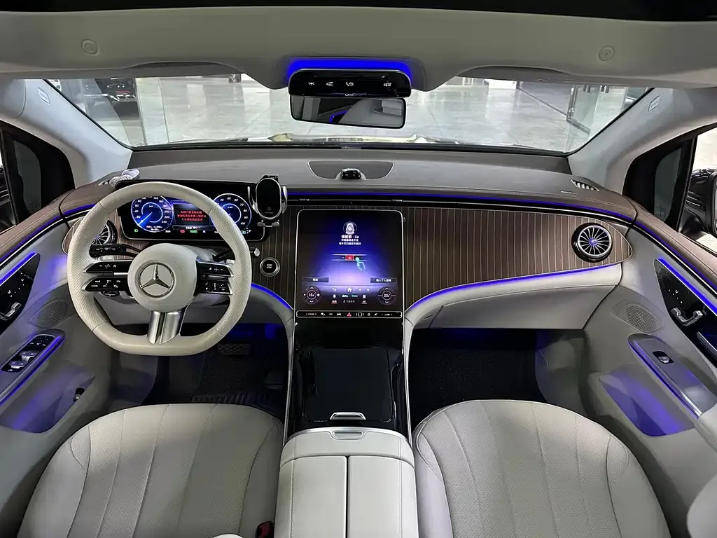 Mercedes-Benz EQE 2024 из CN, фото 9
