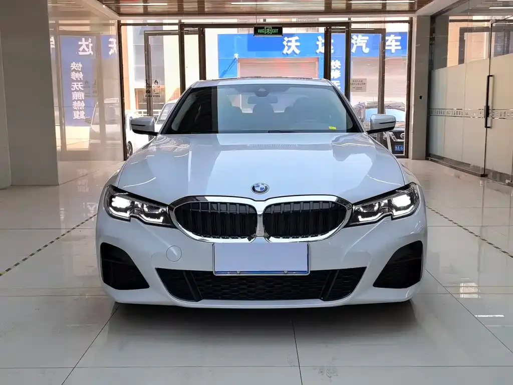 BMW 3 Series — фото 2