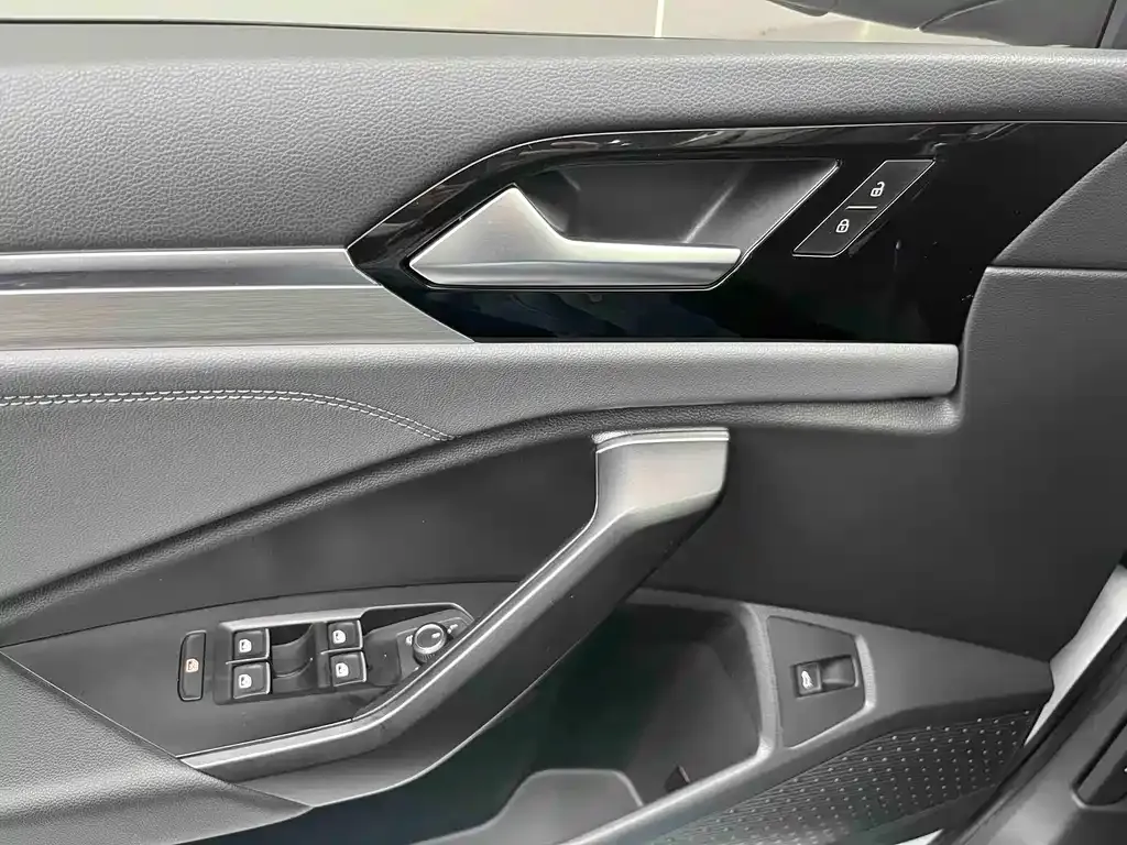 Volkswagen Sagitar 2022 из CN, фото 5