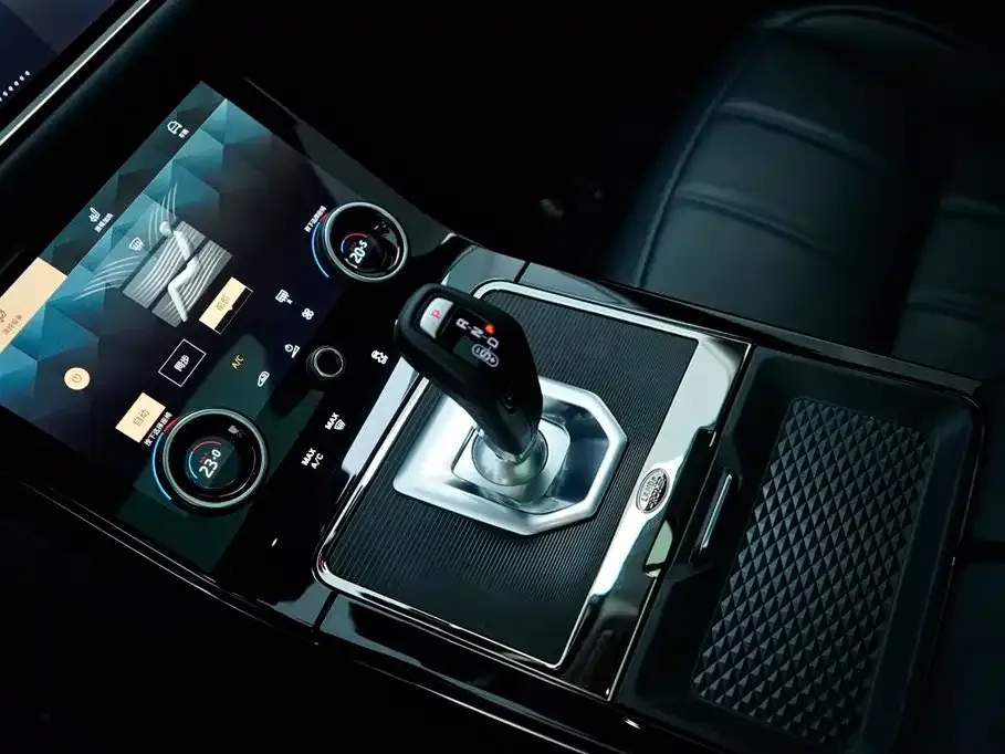 Land Rover Evoque — фото 9