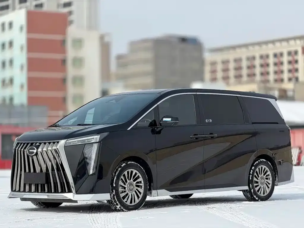 GAC Motor Trumpchi M8 — фото 1
