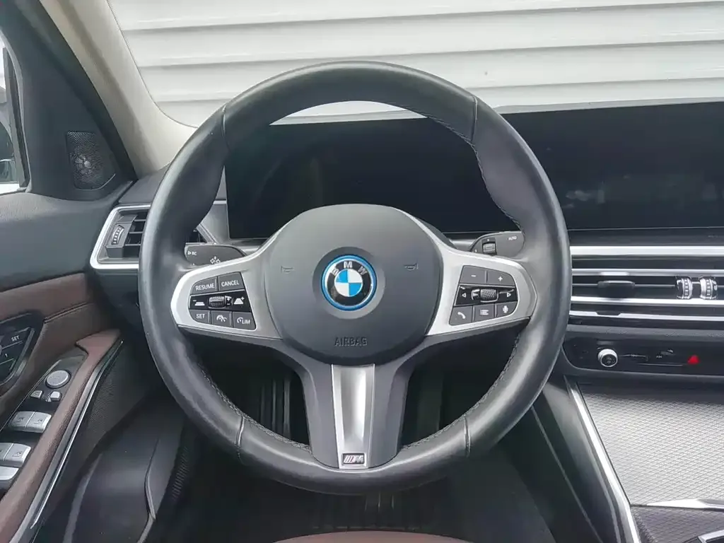 BMW i3 — фото 3