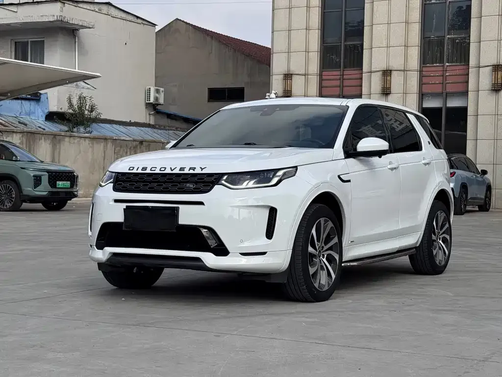 Land Rover Discovery Sport — фото 1