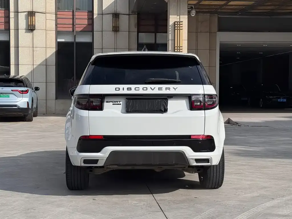 Land Rover Discovery Sport — фото 9