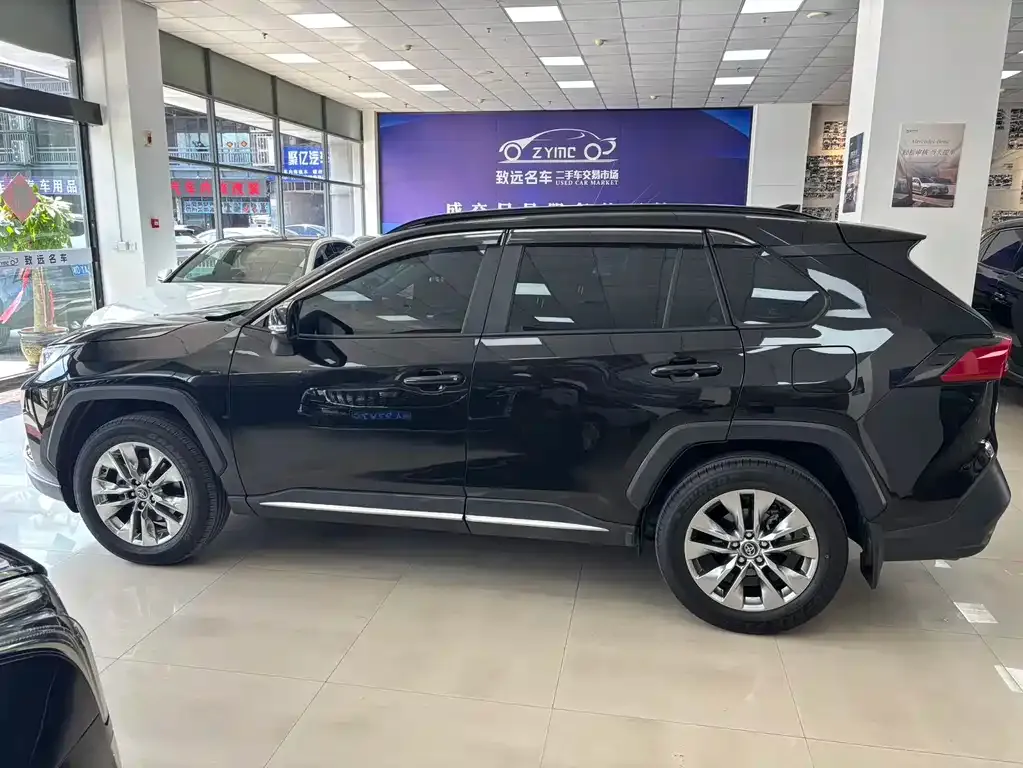 Toyota Wildlander 2025 из CN, фото 3