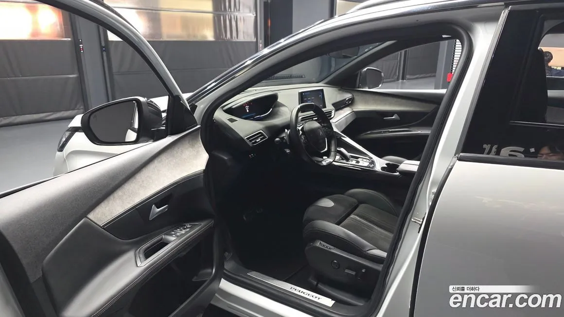 Peugeot 3008 2021 из KR, фото 10