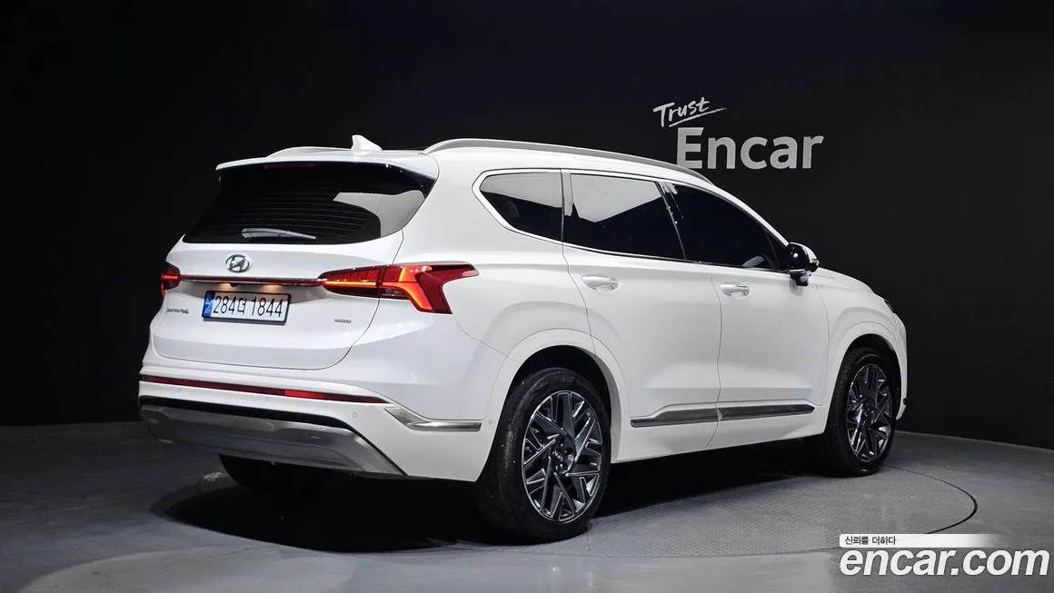 Hyundai Santafe — фото 2