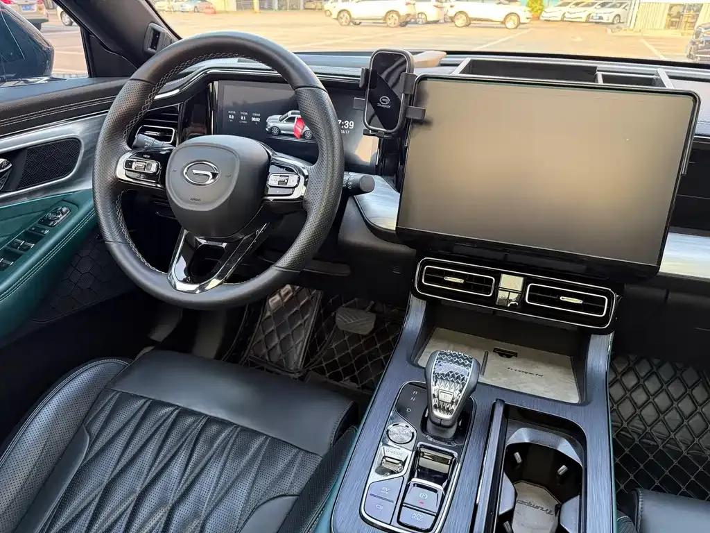 GAC Motor Trumpchi GS8 — фото 10