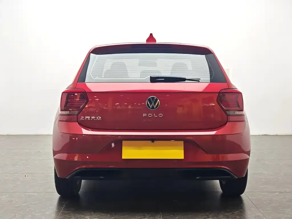 Volkswagen Polo 2023 из CN, фото 2