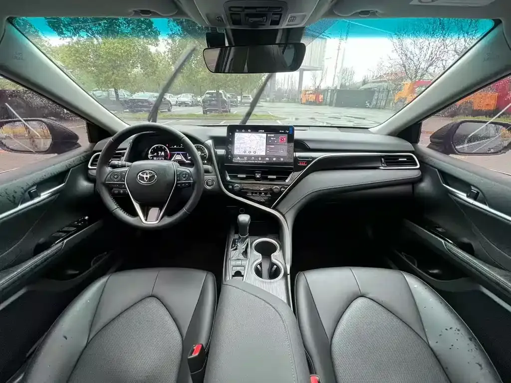 Toyota Camry 2024 из CN, фото 3