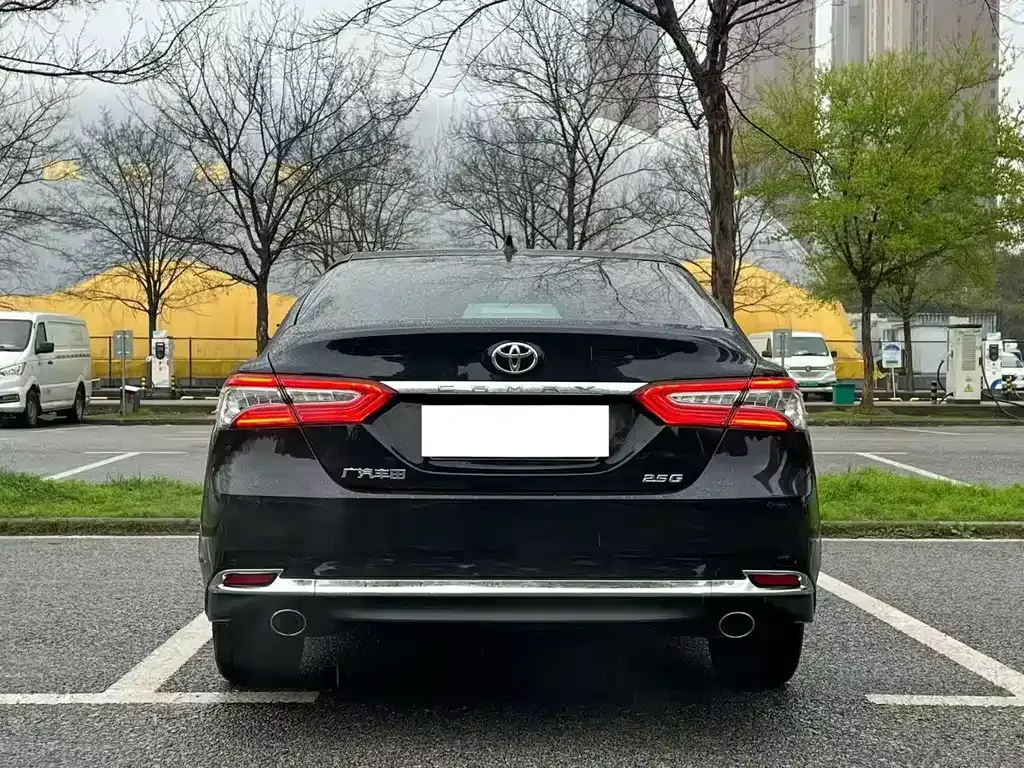 Toyota Camry 2024 из CN, фото 4