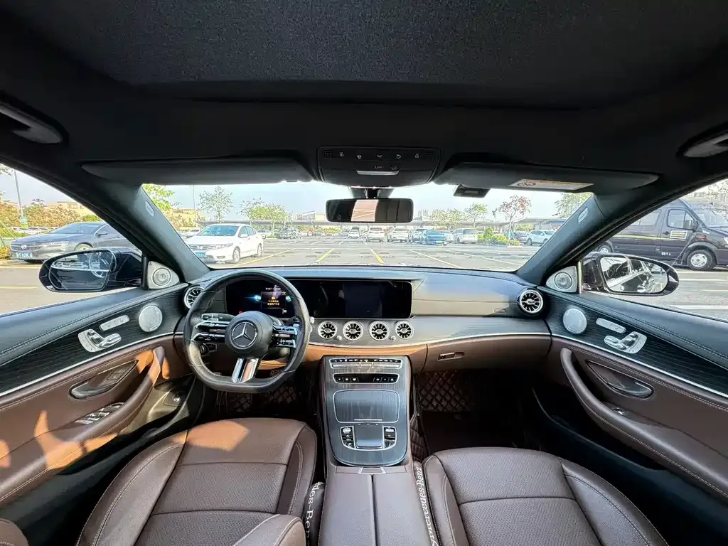 Mercedes-Benz E-Class 2021 из CN, фото 3