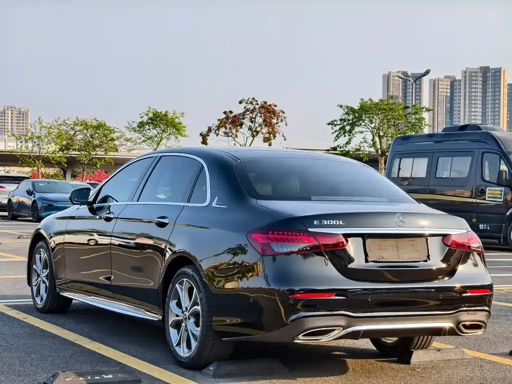 Mercedes-Benz E-Class 2021 из CN, фото 7