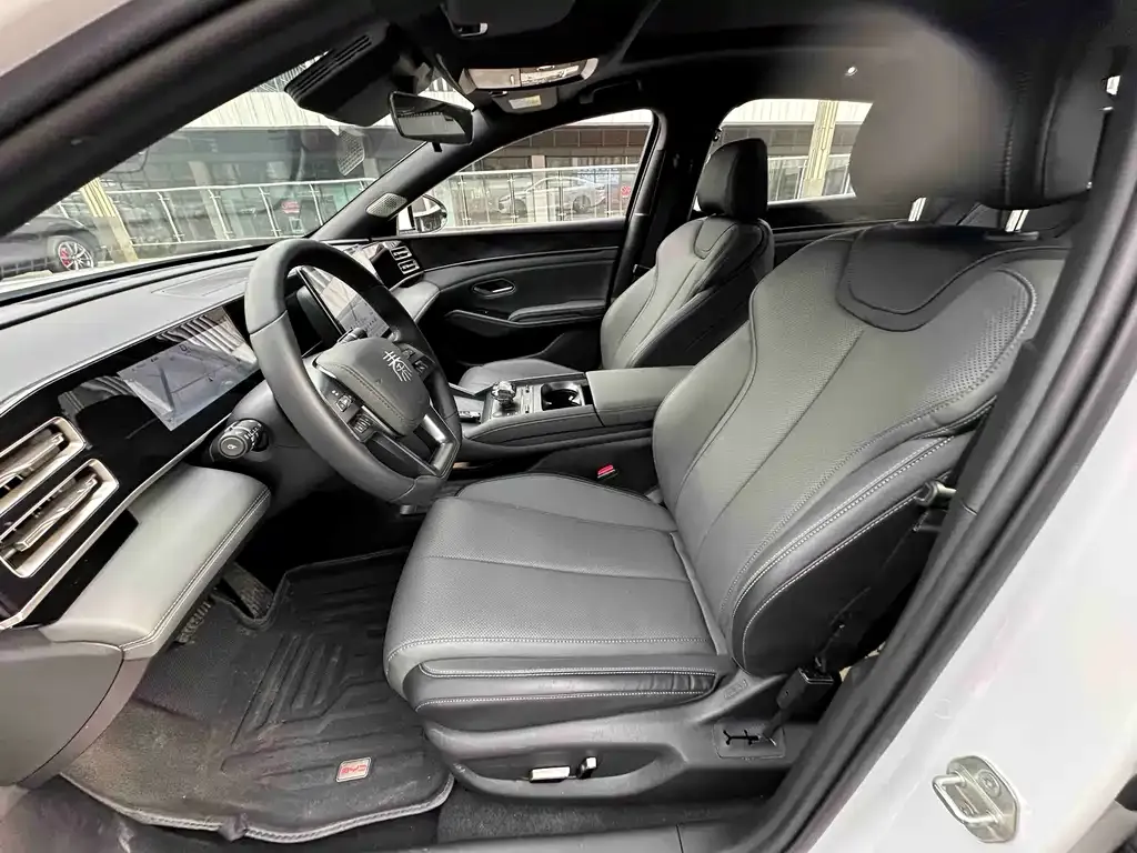 BYD Qin L — фото 4