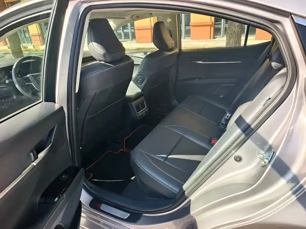 Toyota Camry 2025 из CN, фото 6