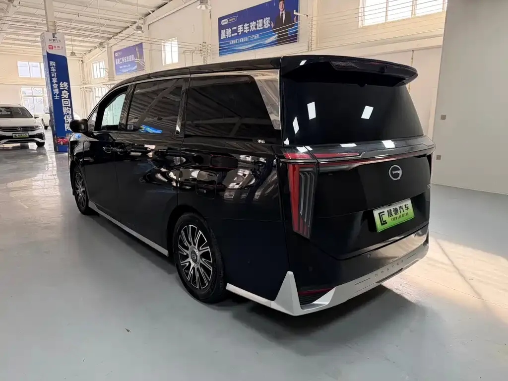 GAC Motor Trumpchi E9 — фото 2