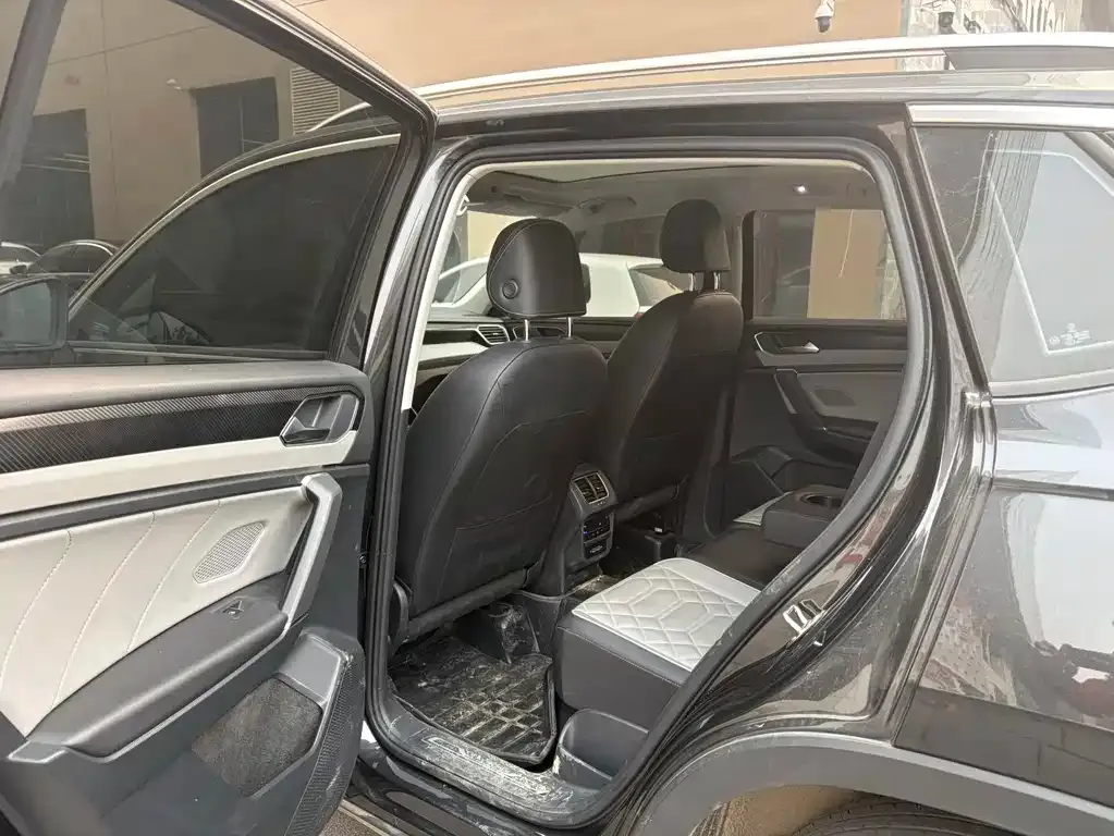Volkswagen Tayron 2022 из CN, фото 8