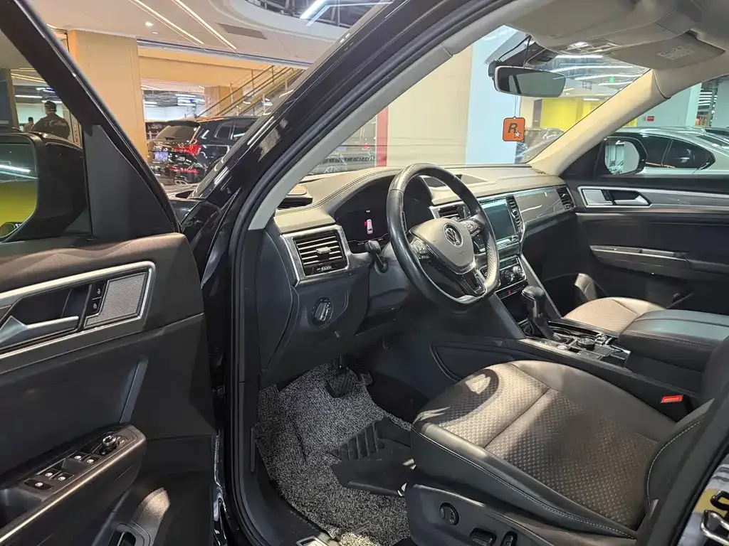 Volkswagen Teramont 2021 из CN, фото 5
