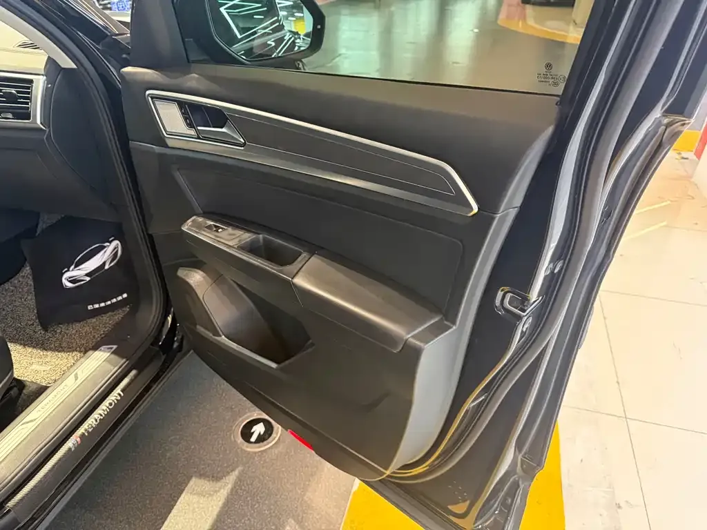 Volkswagen Teramont 2021 из CN, фото 2