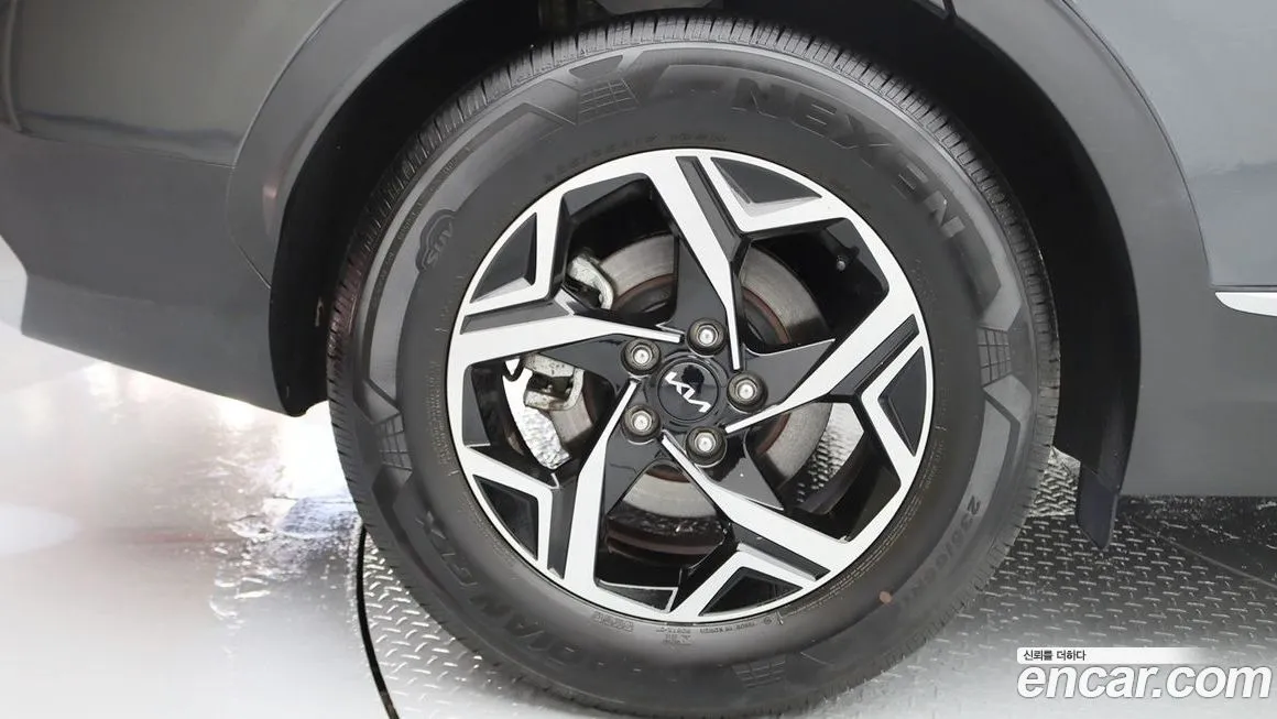 Kia Sportage — фото 5
