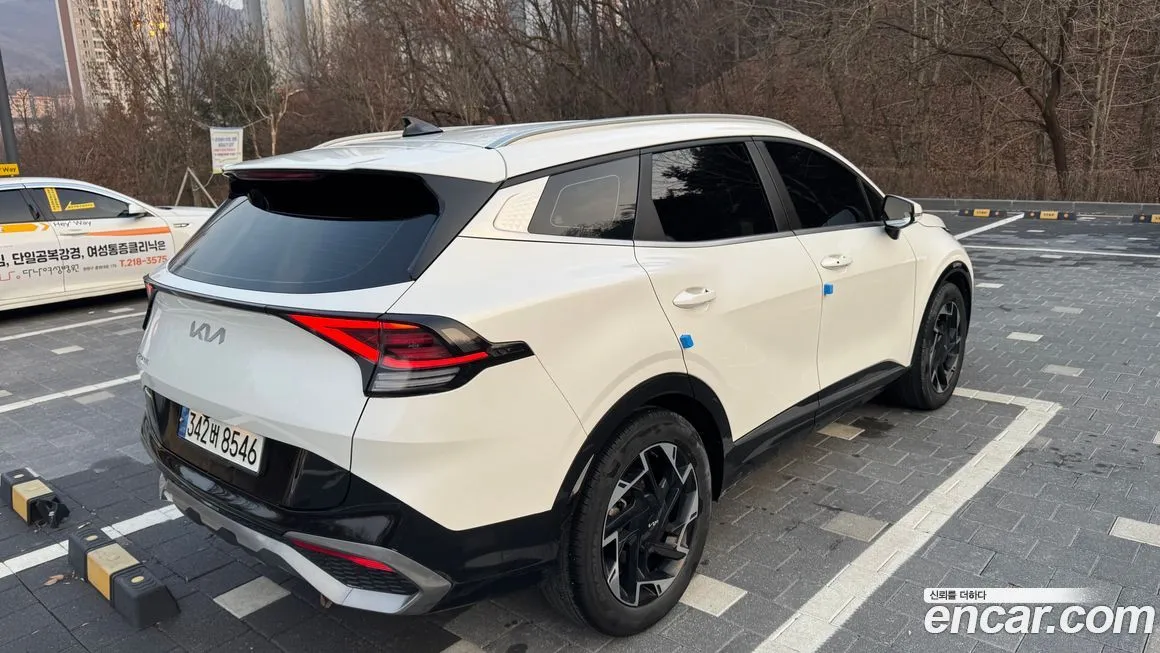 Kia Sportage — фото 8