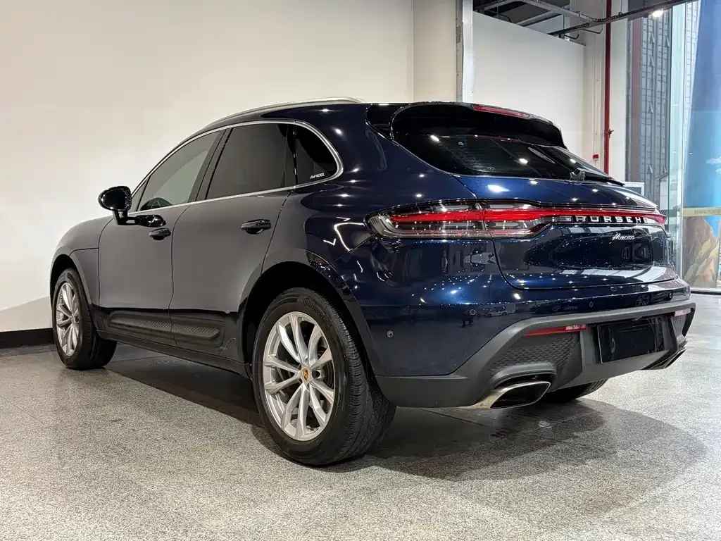 Porsche Macan — фото 6
