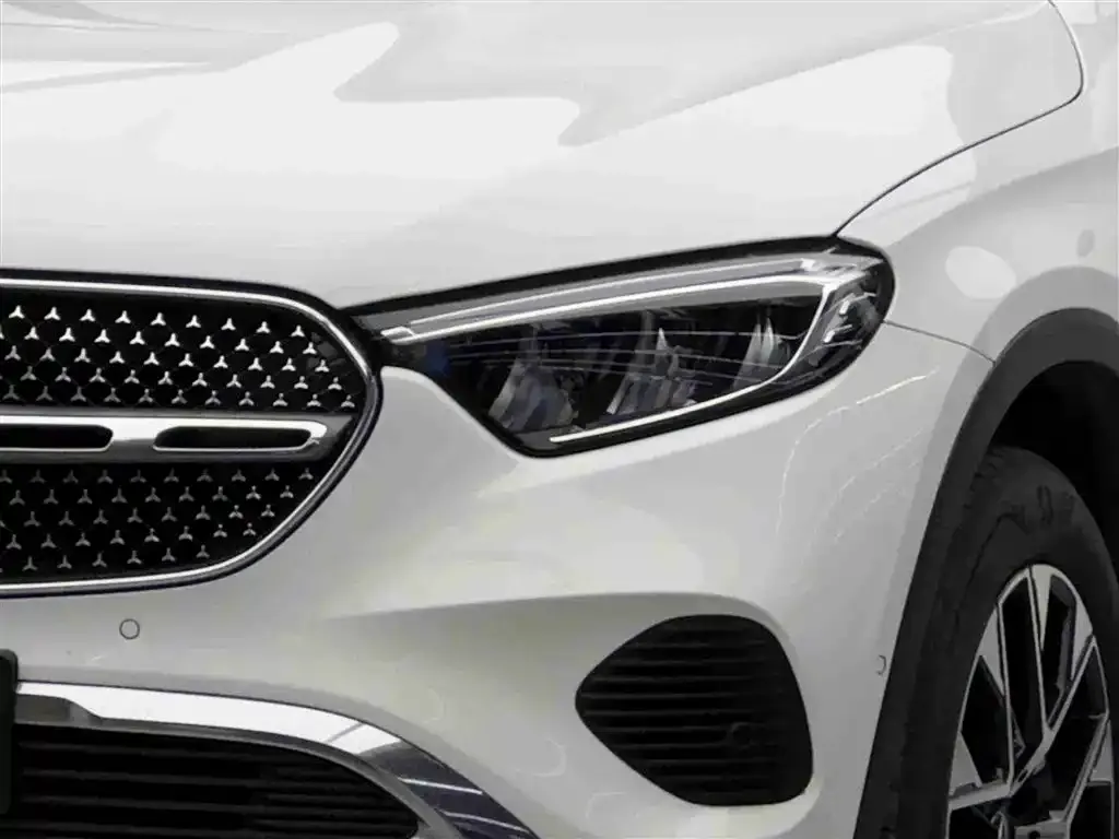 Mercedes-Benz GLC 2023 из CN, фото 4