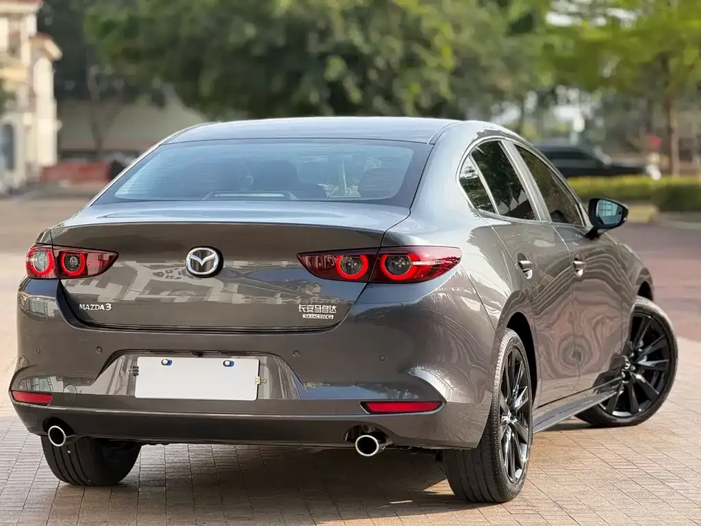 Mazda 3 Axela 2024 из CN, фото 4