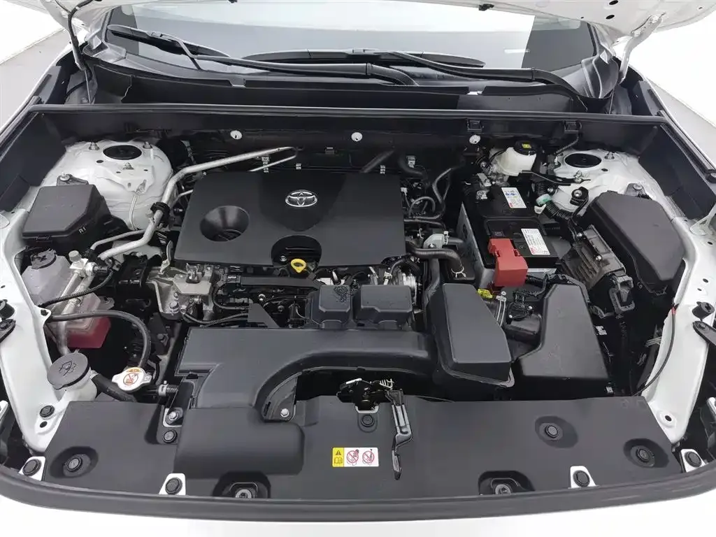 Toyota RAV4 2024 из CN, фото 10