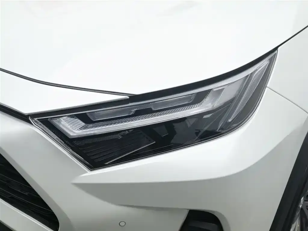 Toyota RAV4 2024 из CN, фото 7