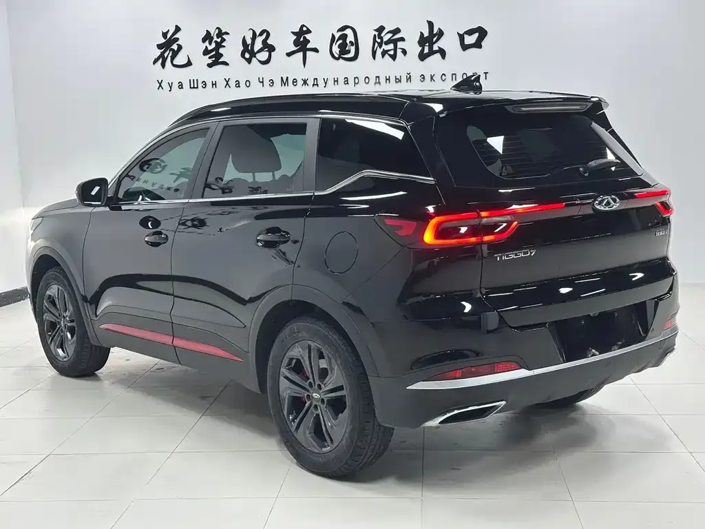 Chery Tiggo 7 — фото 8