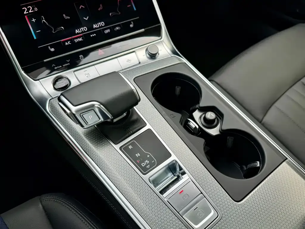 Audi A6 (Import) — фото 6