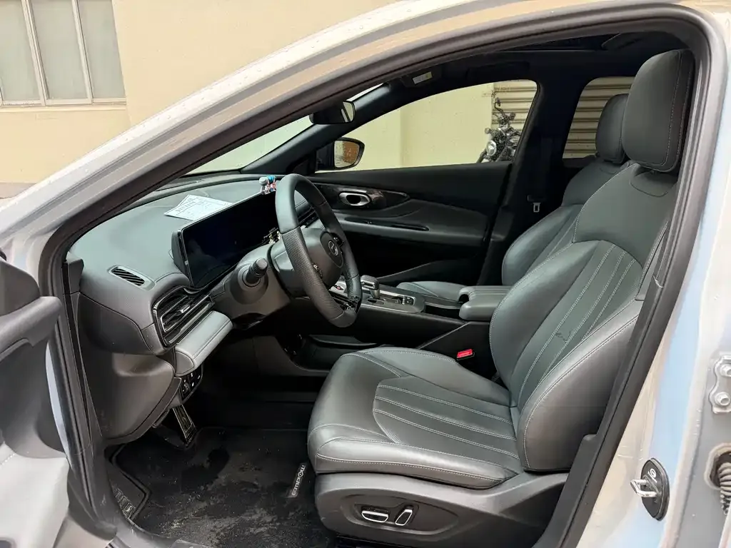 GAC Motor Shadow Leopard — фото 10