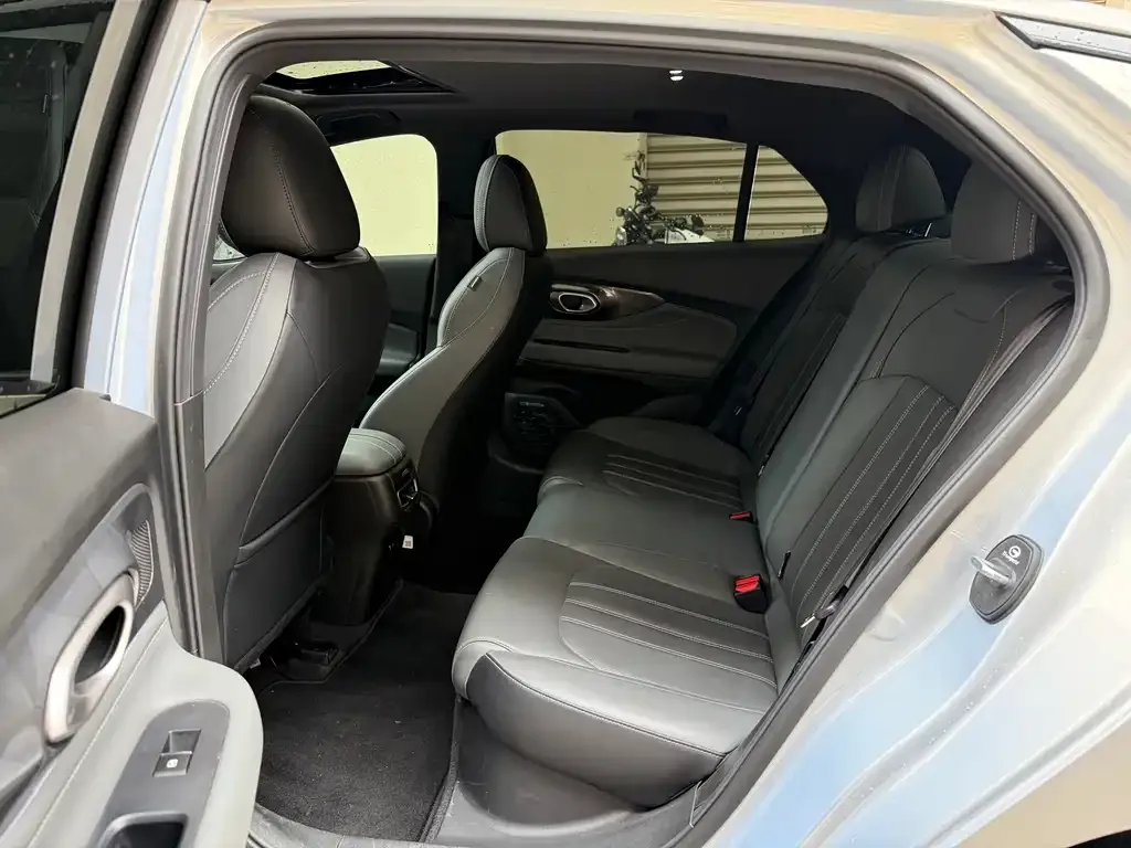 GAC Motor Shadow Leopard — фото 4