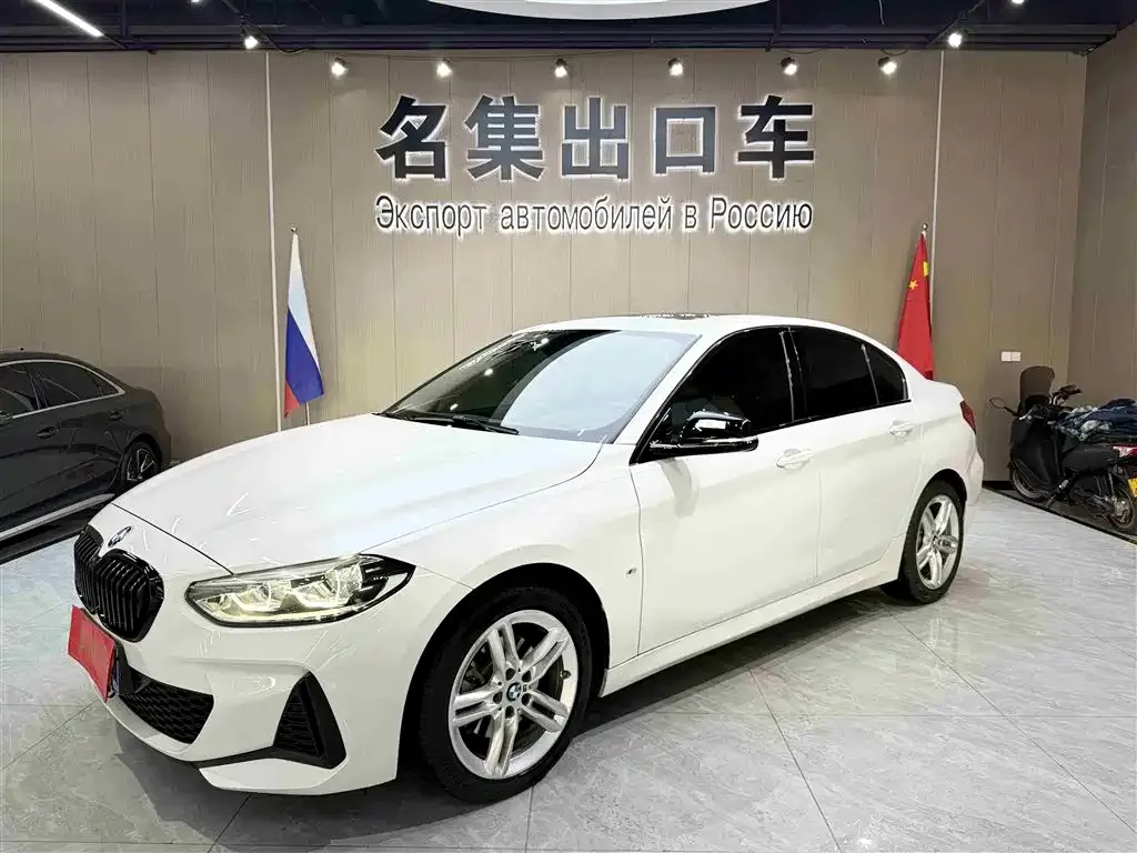 BMW 1 Series — фото 1