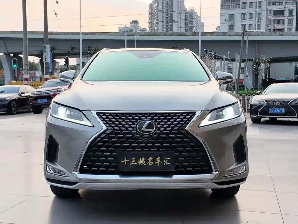 Lexus RX — фото 2